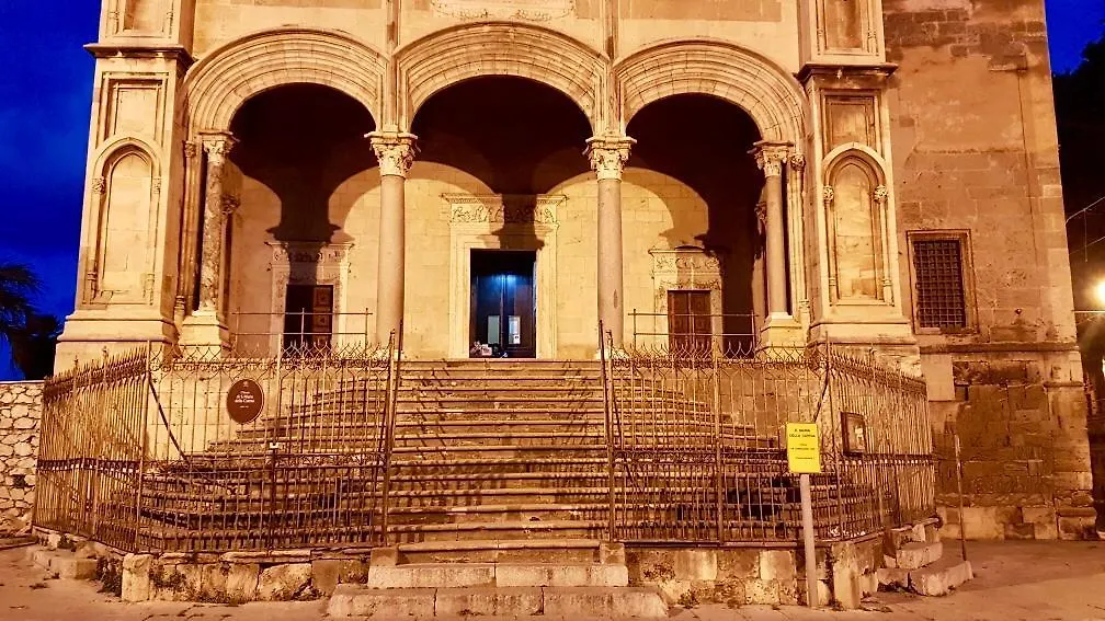 Calasicula Villa Palermo